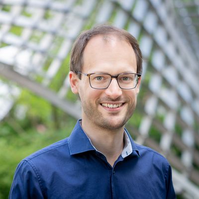 Picture of Stefan Bauer